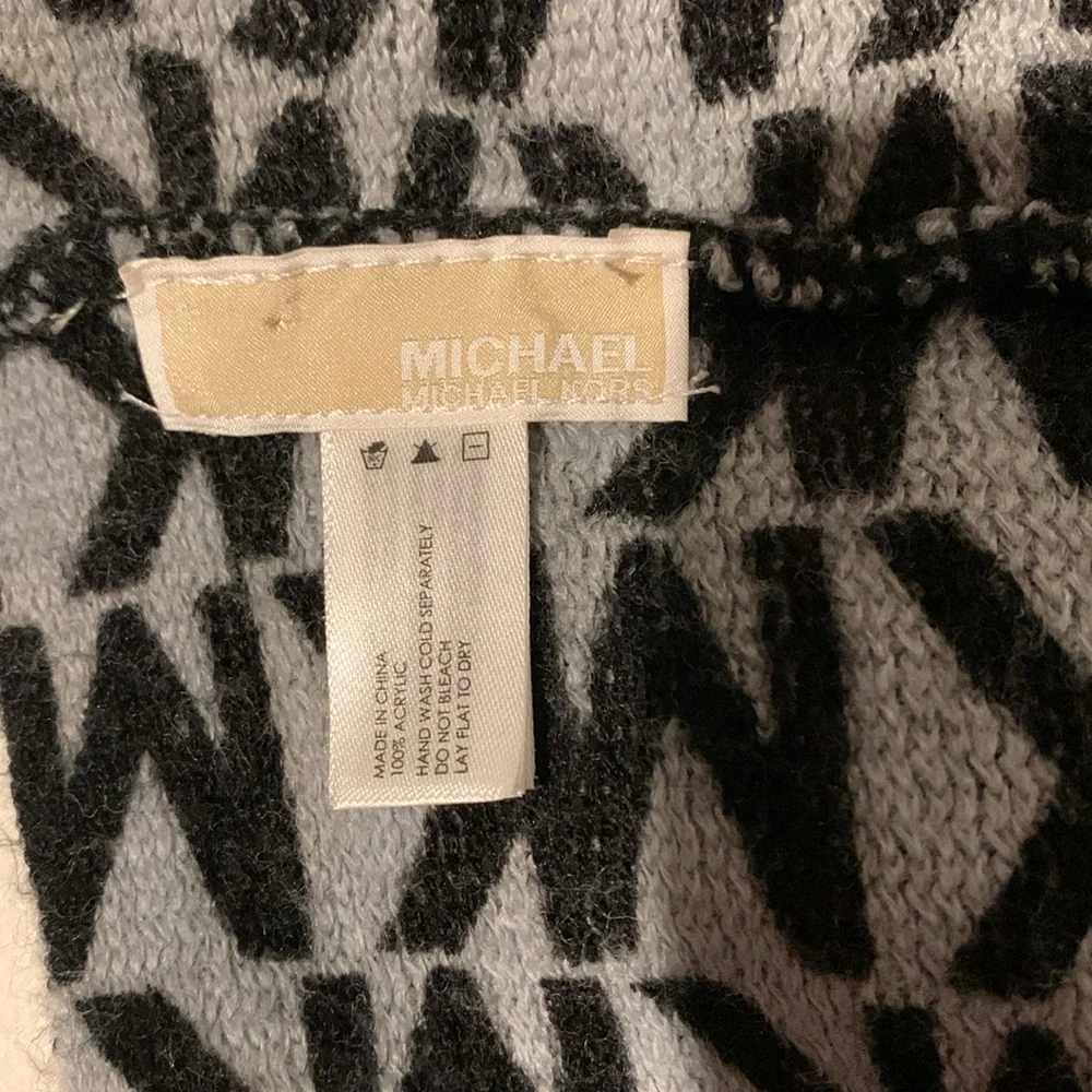 MICHAEL Michael Kors 100% acrylic